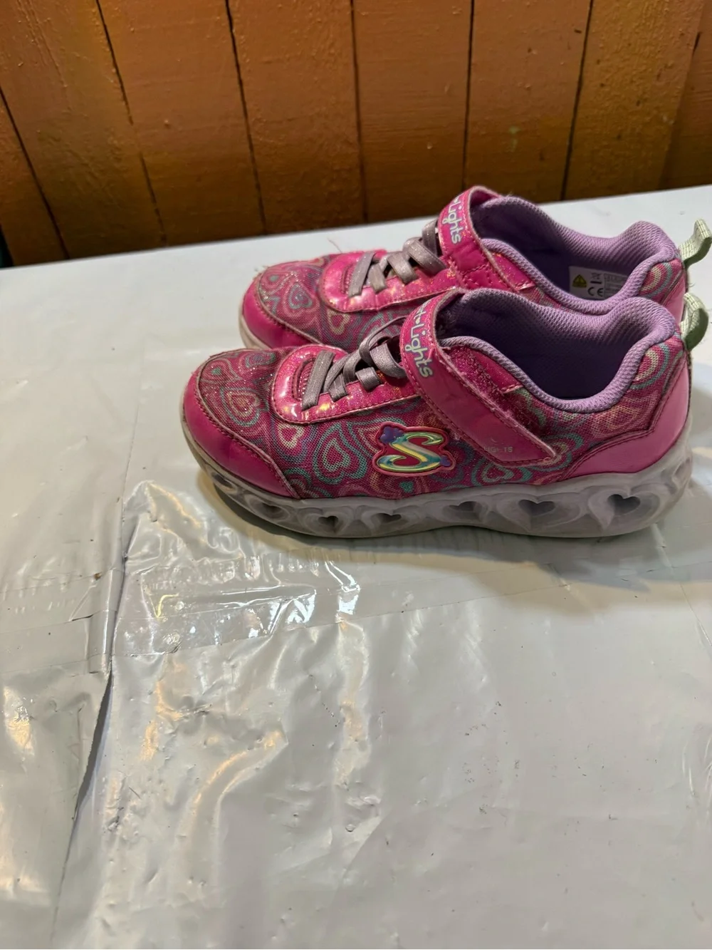 Skechers girls Heart Lights Boogie Love light up sneakers size 3Y